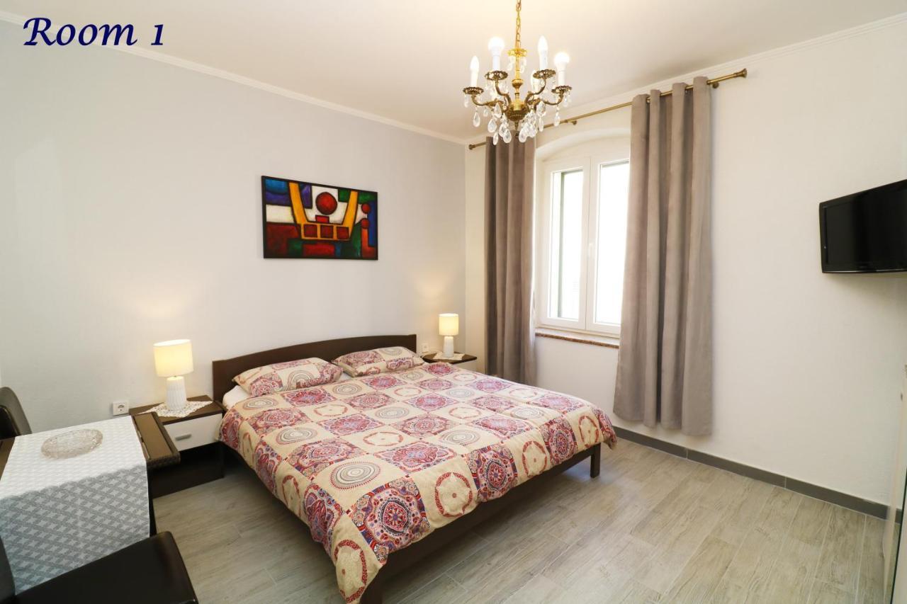 Old Town Rooms And Apartment Poreč Exteriér fotografie